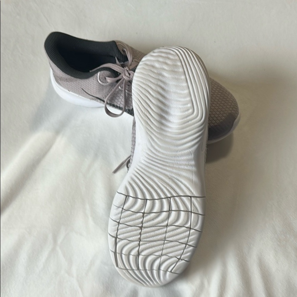 Women’s Nike Flex size 7.5 - Picture 3 of 3
